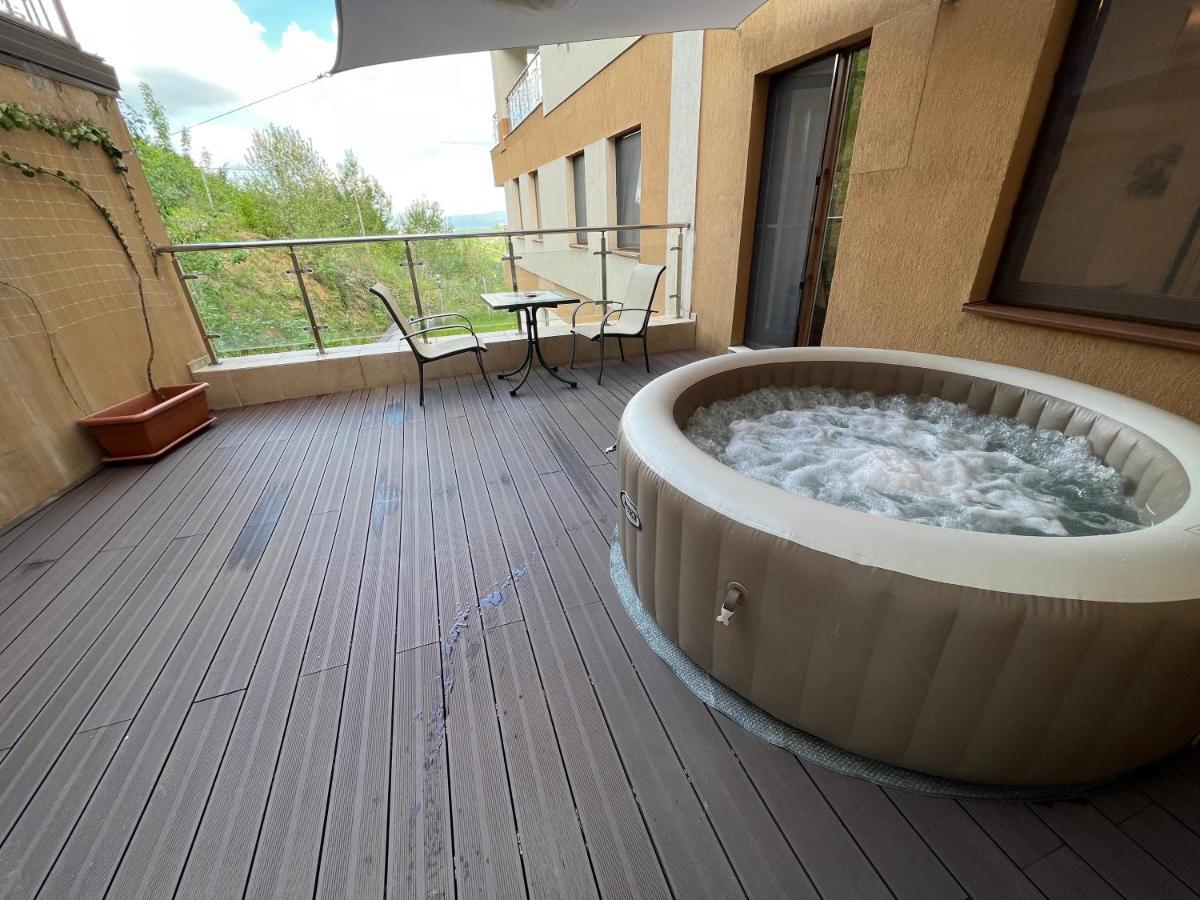 Coroni studio with jacuzzi Braszów Zewnętrze zdjęcie